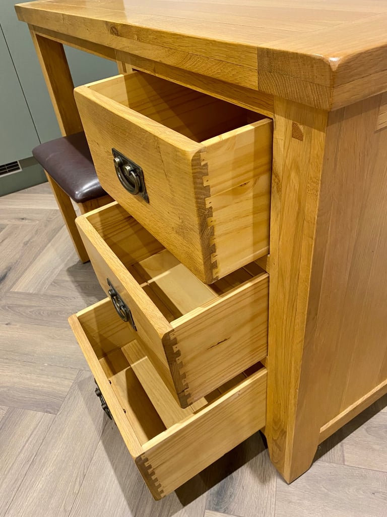 Oak Dressing Table