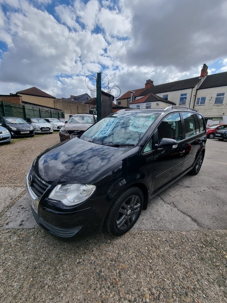 2009 Volkswagen Touran 2.0 TDI DPF SE 5dr MPV Diesel Manual