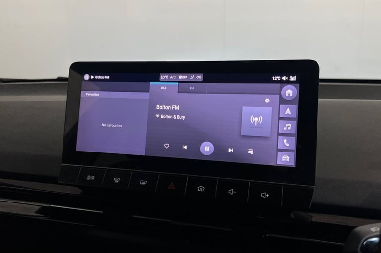 2023 73 MG MG 4 64KWH TROPHY LONG RANGE HATCHBACK 5DR ELECTRIC AUTO (203 PS) 360
