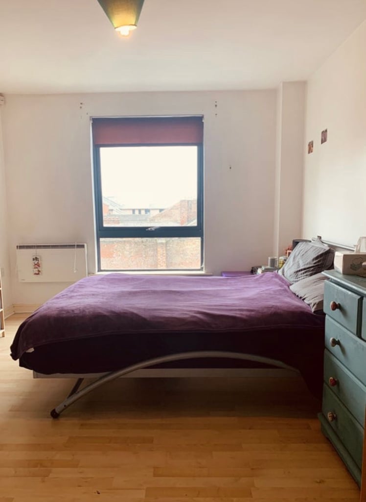 Central Liverpool 2 bed flat