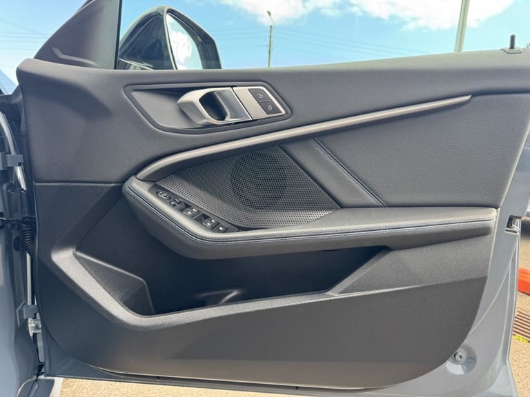 2022 BMW 2 Series Gran Coupe 1.5 218i M Sport Saloon 4dr Petrol DCT Euro 6 (s/s) (136 ps) * HUGE ...
