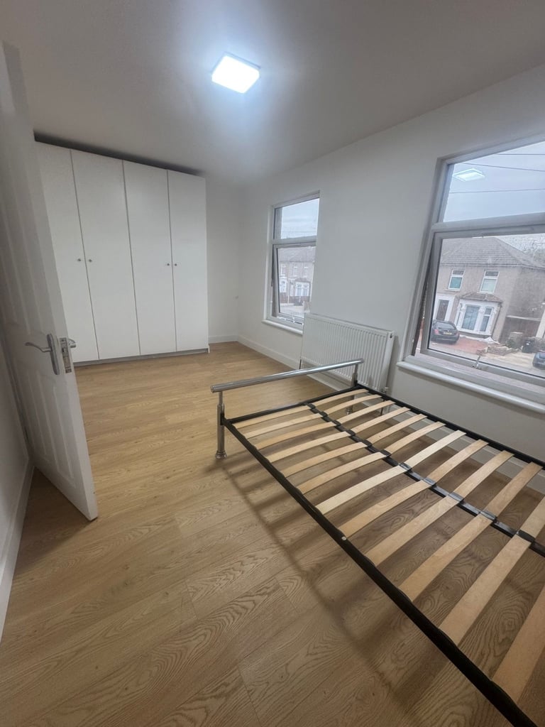 Master room for rent | UC and DSS accepted| Ilford