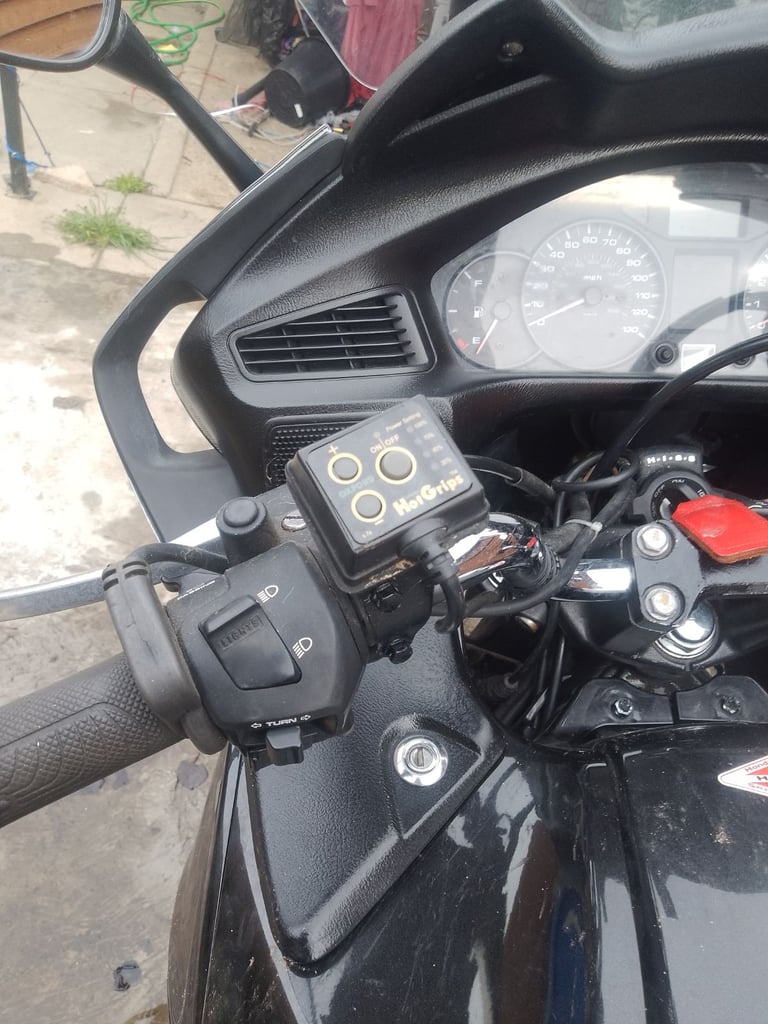 Honda, NT, 2006, 680 (cc)