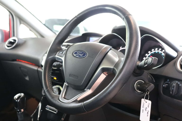 2016 Ford Fiesta 1.0 EcoBoost Zetec 5dr HATCHBACK PETROL Manual