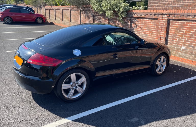 Audi, TT, Coupe, 2010, Manual, 1984 (cc), 2 doors