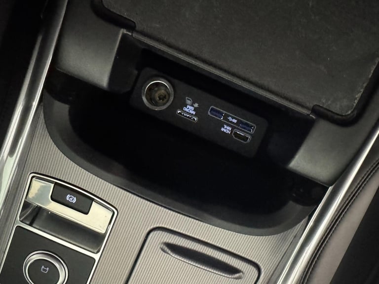 2018 Land Rover Range Rover Sport 2.0 SD4 HSE 5dr Auto ESTATE DIESEL Automatic