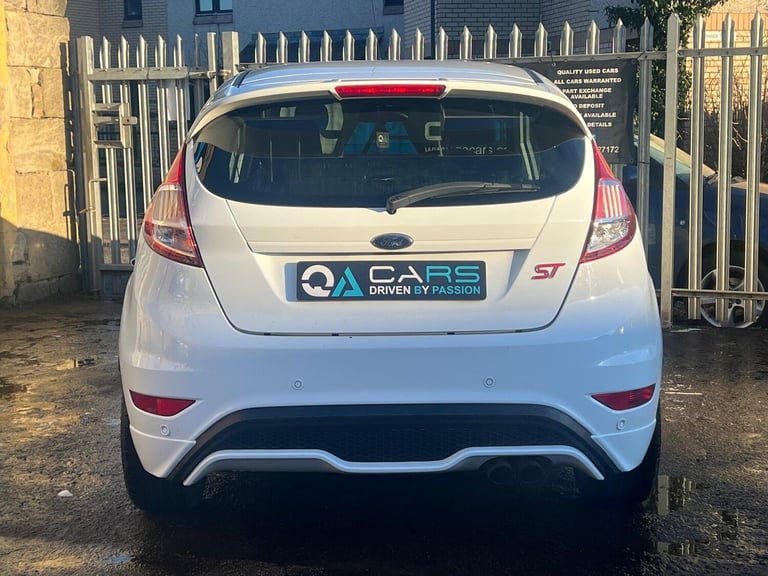 2017 Ford Fiesta 1.6T EcoBoost ST-2 Euro 6 3dr Hatchback Petrol Manual