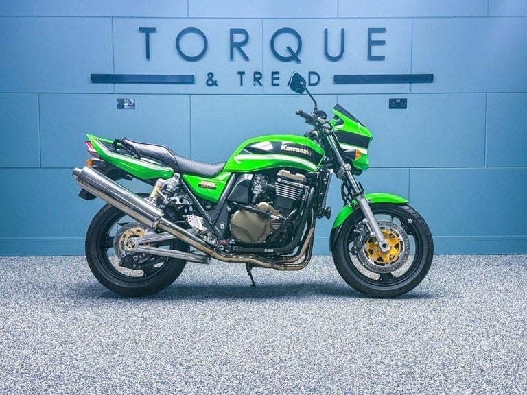 2007 07 KAWASAKI ZRX1200 R 1164CC - 714 MILES - RARE COLLECTOR BIKE - LOW MILES