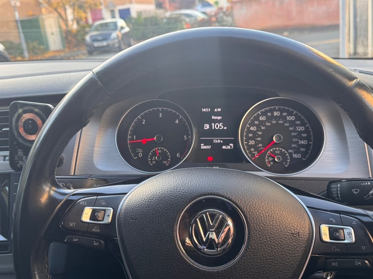 Volkswagen, GOLF, Hatchback, 2014, Manual, 1598 (cc), 5 doors