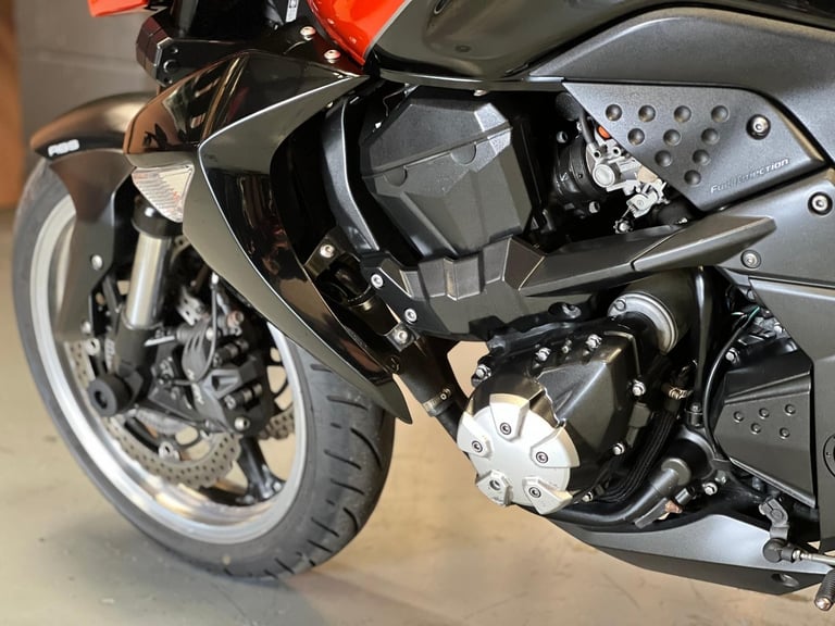 Kawasaki Z1000 ABS 2009 Lots of extras!