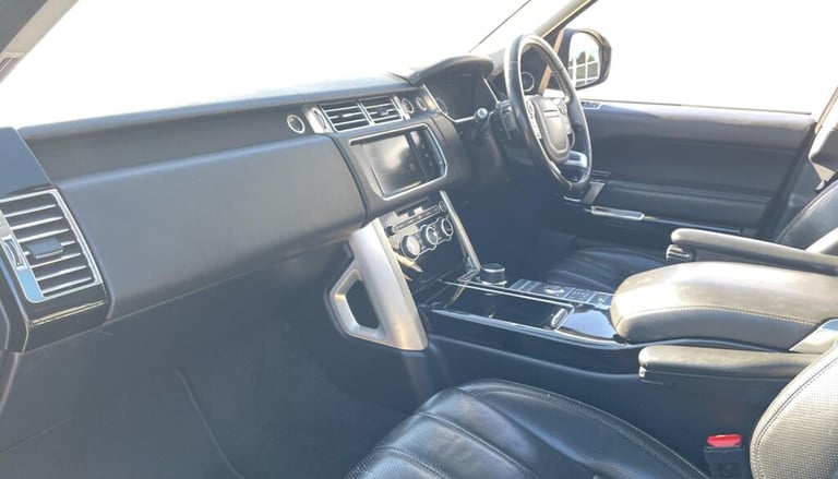 2016 Land Rover Range Rover 4.4 SD V8 Vogue SE SUV 5dr Diesel Auto 4WD Euro 6 (s/s) (339 ps) SUV ...