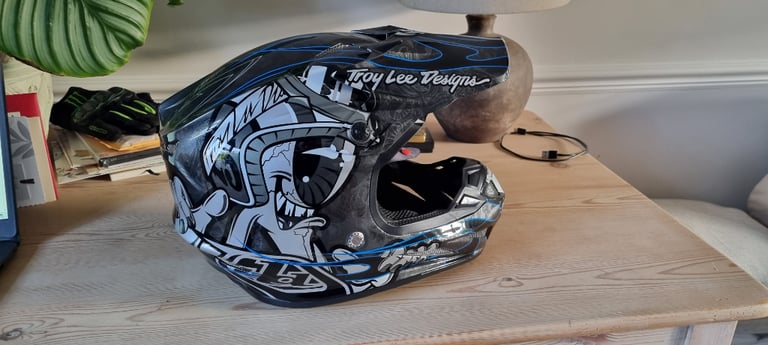 Troy Lee Designs SE4 Eyeball MIPS Motocross Helmet For Sale