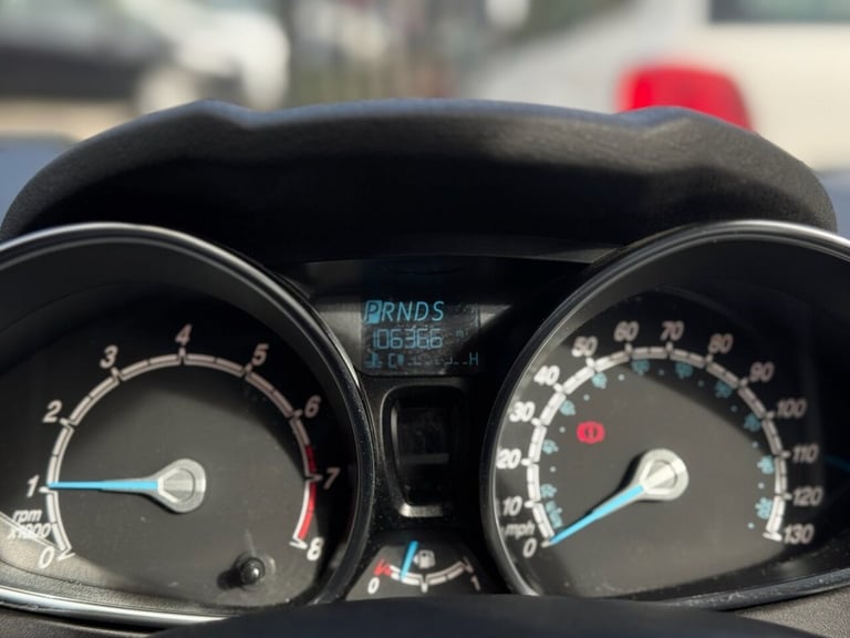 2015 Ford Fiesta 1.0T EcoBoost Zetec Hatchback 5dr Petrol Powershift Euro 6 (100 ps) Hatchback Pe...