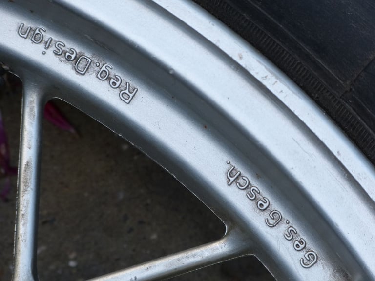 BMW R100RT Classic Motorcycle Rear Wheel (Snowflake)