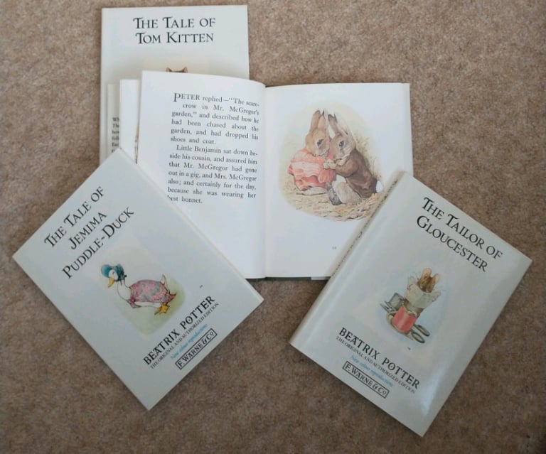 Collect The World Of Beatrix Potter. Hand Knit Peter Rabbit
