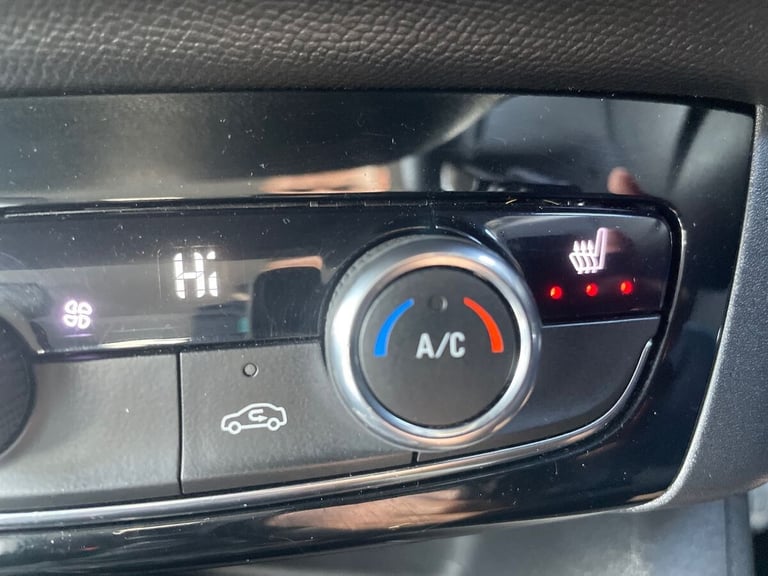 2020 Vauxhall Corsa Corsa 1.2T 100 PS Elite Nav Premium 5Dr Hatchback Petrol Manual