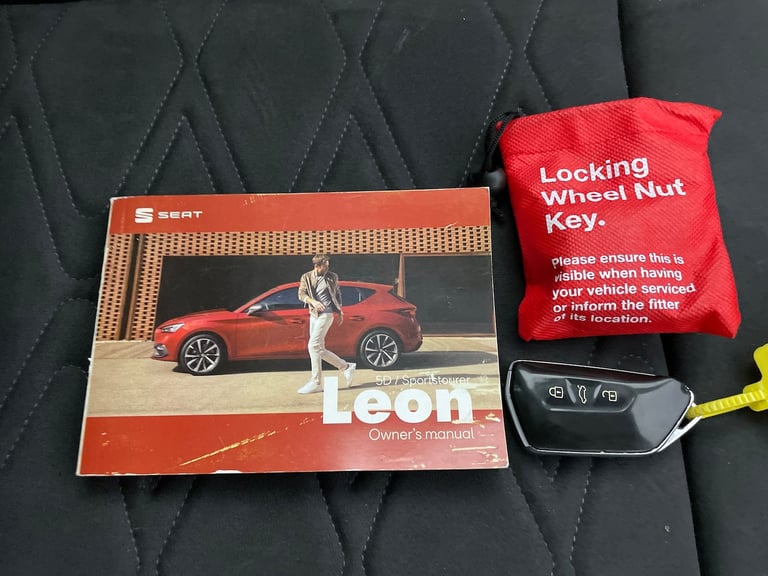 2021 SEAT Leon 1.4 eHybrid 12.8kWh XCELLENCE Hatchback 5dr Petrol Plug-in Hybrid DSG Euro  Hatchb...