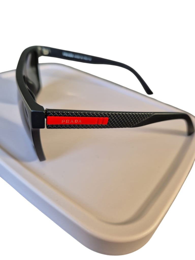 Prada sunglasses for mens 