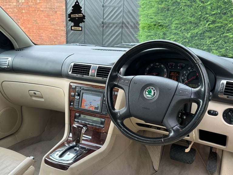 SKODA SUPERB 2.8 PETROL V6 ELEGANCE AUTOMATIC, WOW 58K GENUINE MILES, HUGE SPEC 