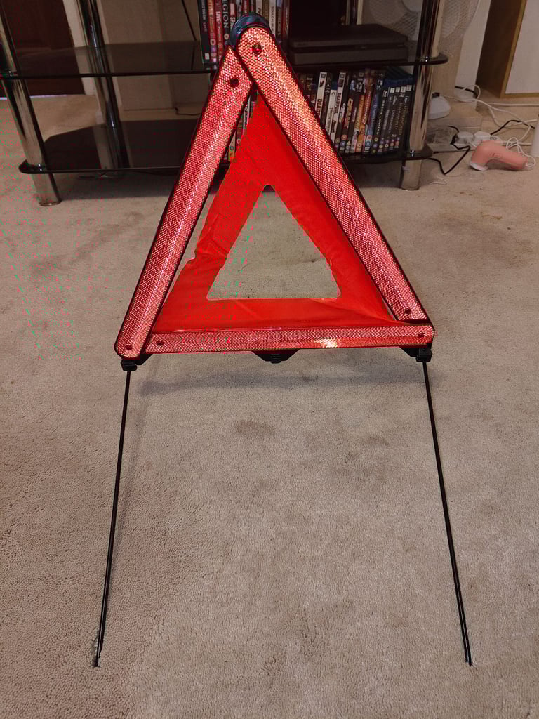 BMW OEM Warning Triangle – Made in Germany 🇩🇪