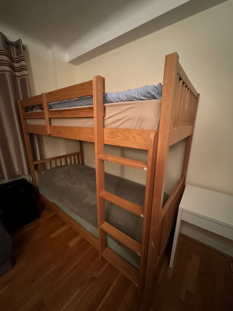 bunk bed