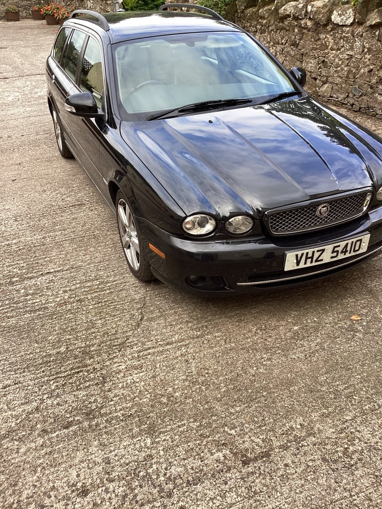 image for Jaguar Estate x Type