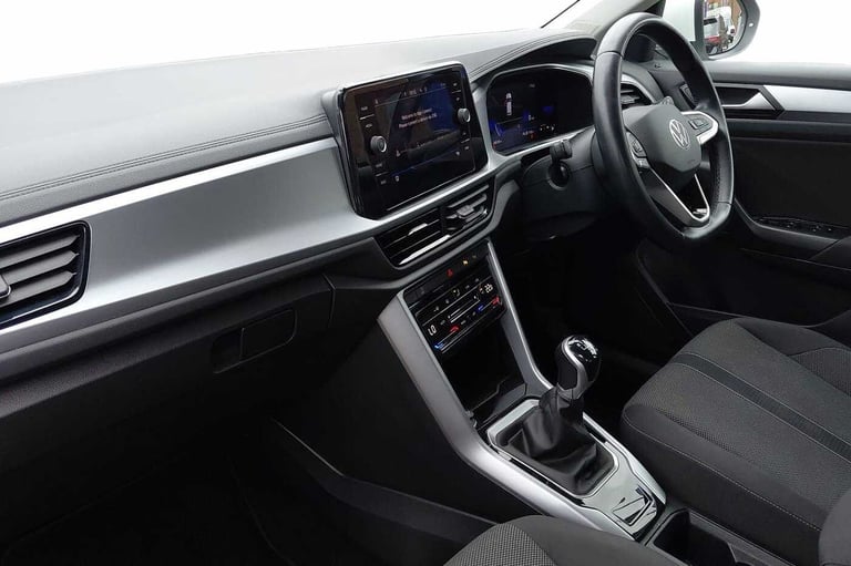 2022 Volkswagen T-Roc 1.0 TSI Life 5dr SUV Petrol Manual
