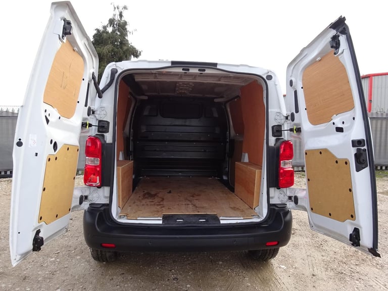 2024 74 REG CITROEN DISPATCH ENTERPRISE DIESEL VAN DAMAGED REPAIRABLE SALVAGE