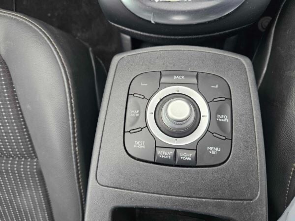 2011 Renault Scenic 1.5 dCi 110 Dynamique TomTom 5dr MPV Diesel Manual
