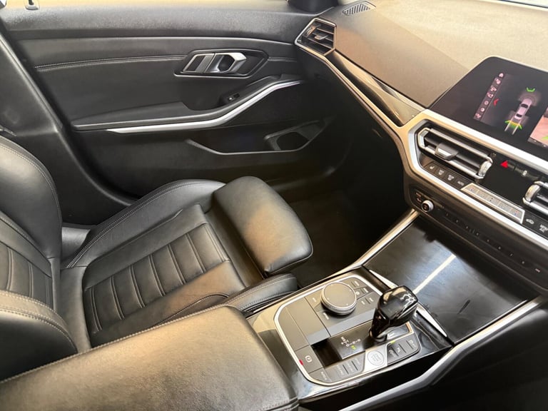 2019 BMW 3 Series 2.0 320i Sport Auto Euro 6 (s/s) 4dr SALOON Petrol Automatic