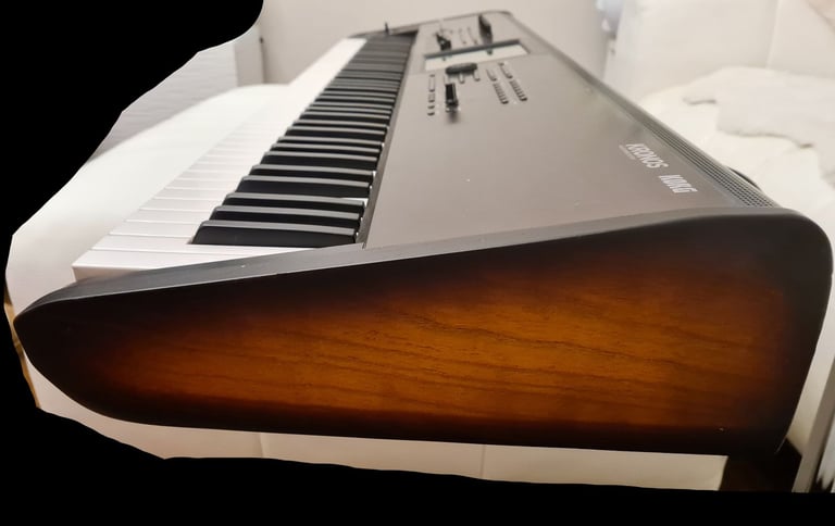 Korg Kronos 2 SE 88 Key - Almost Perfect Condition - Glasgow