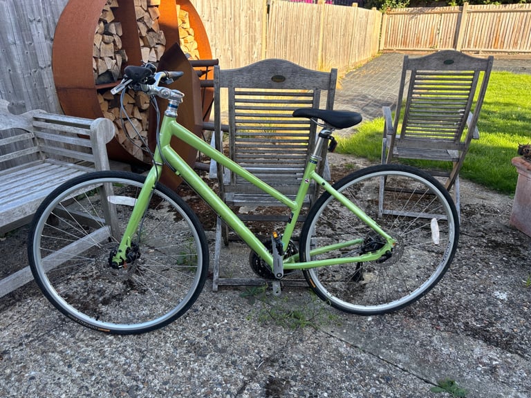 Ridgeback hybrid ladies  bicycle 