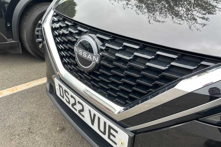 2022 Nissan Qashqai 1.3 DIG-T MH ACENTA PREMIUM 5DR Hatchback Petrol Manual
