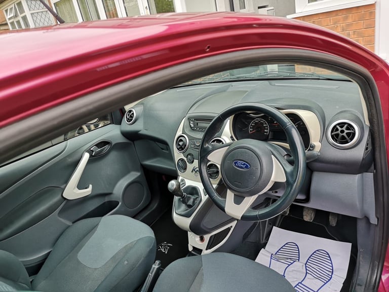 2011 Ford Ka Zetec 1.3 £35 Tax Low Miles 67k Full Mot 4/10/2026 Rust Free….