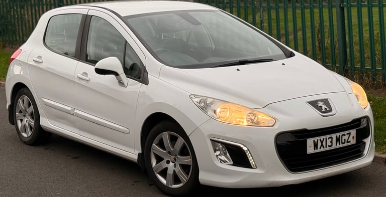 image for Peugeot, 308, Hatchback, 2013, Manual, 1560 (cc), 5 doors