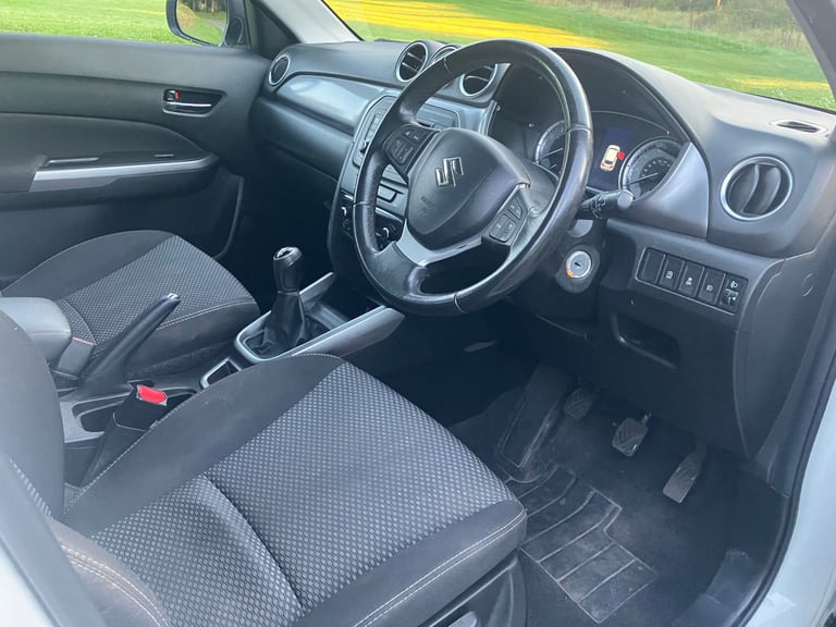 EXCEPTIONAL CONDITION 2019 SUZUKI VITARA BOOSTERJET. MOT 06/05/26. FULL SERVICE HISTORY
