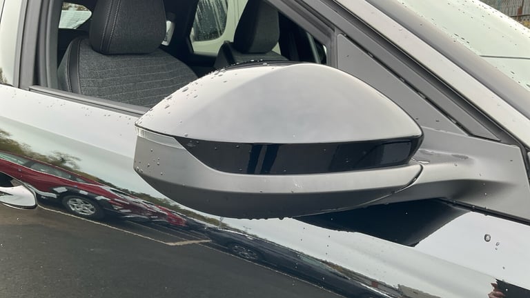 2025 Peugeot 3008 1.2 Hybrid 136 Allure 5dr e-DSC6 Petrol Estate Estate Petrol Automatic