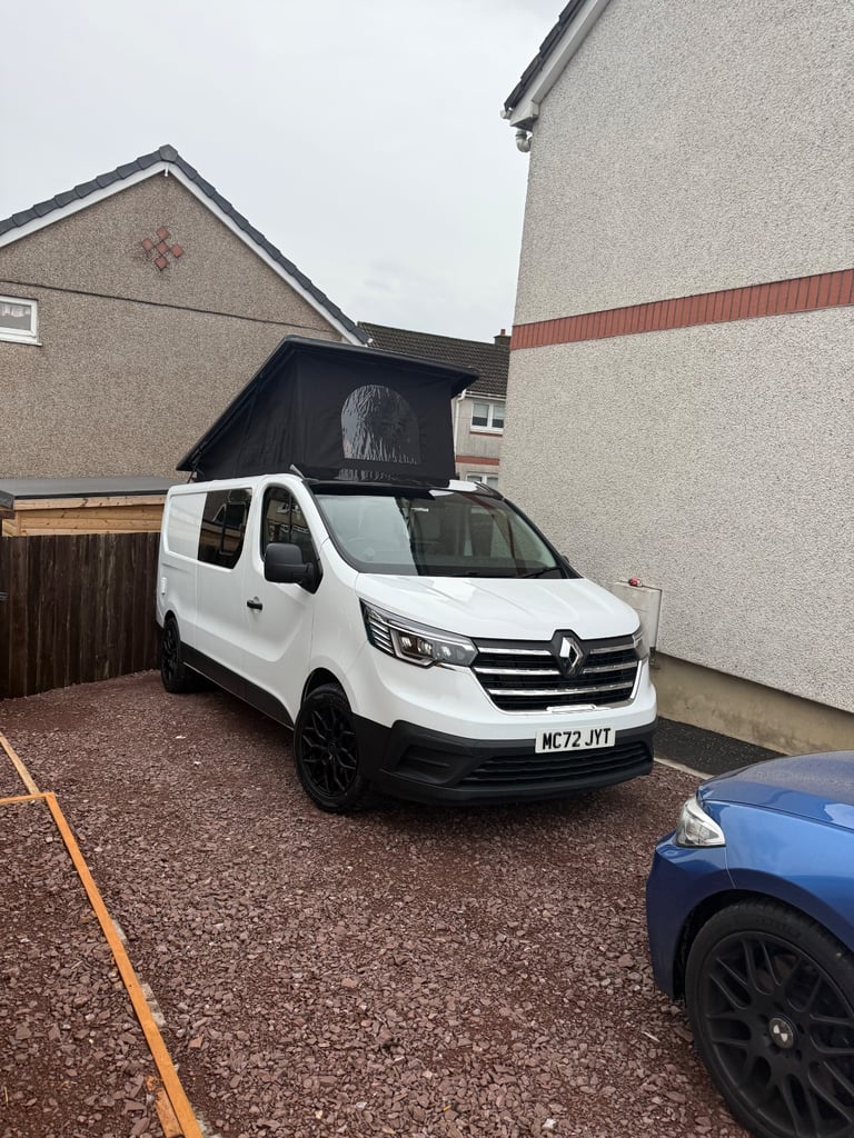 Renault, TRAFIC, Panel Van, 2023, Manual, 1997 (cc)