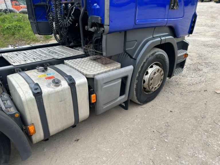 Scania R485 LA 6x2 MID LIFT SLEEPER CAB TRACTOR UNIT