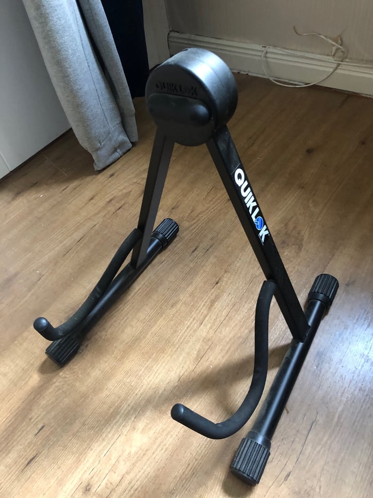 image for Baby Martin brand new with soft case and new stand