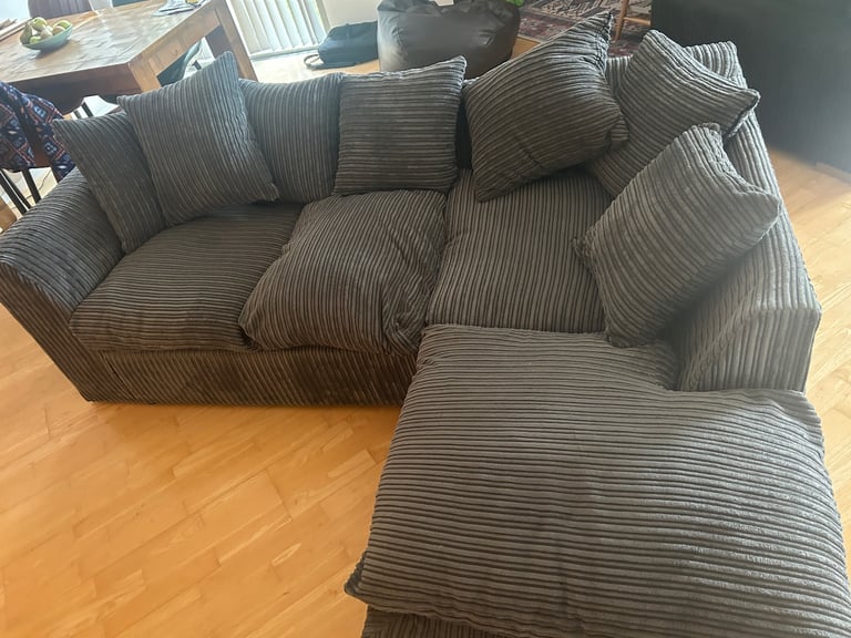 L shaped sofa 