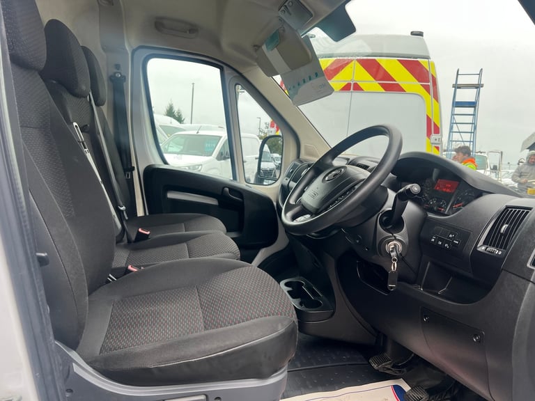 2023 Vauxhall Movano 2.2 Turbo D 140ps H2 Van Prime PANEL VAN Diesel Manual