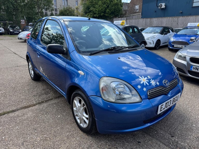 image for TOYOTA YARIS 1.0 VVT-i Colour Collection 2003