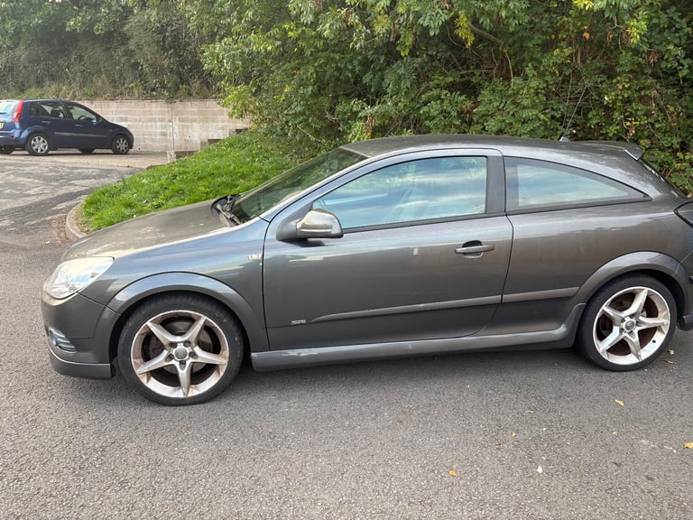 Vauxhall, ASTRA, Hatchback, 2009, Manual, 1910 (cc),3 doors - Image 4