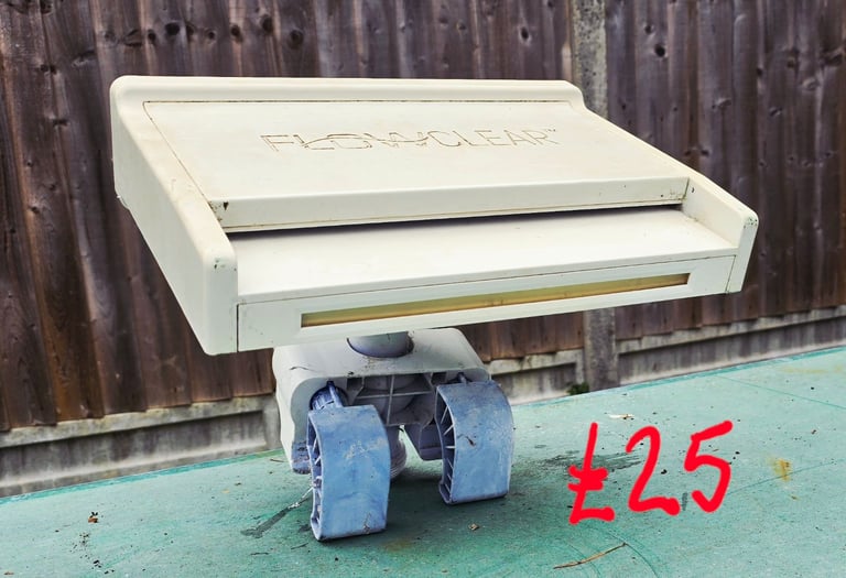 Pool heater, pool ladder, pool filter, flowclear, skimmer, and hoover