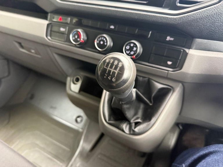 2021 21 VOLKSWAGEN CRAFTER 2.0 TDI CR35 STARTLINE 140BHP EURO 6 L3 LWB 14FT DROP