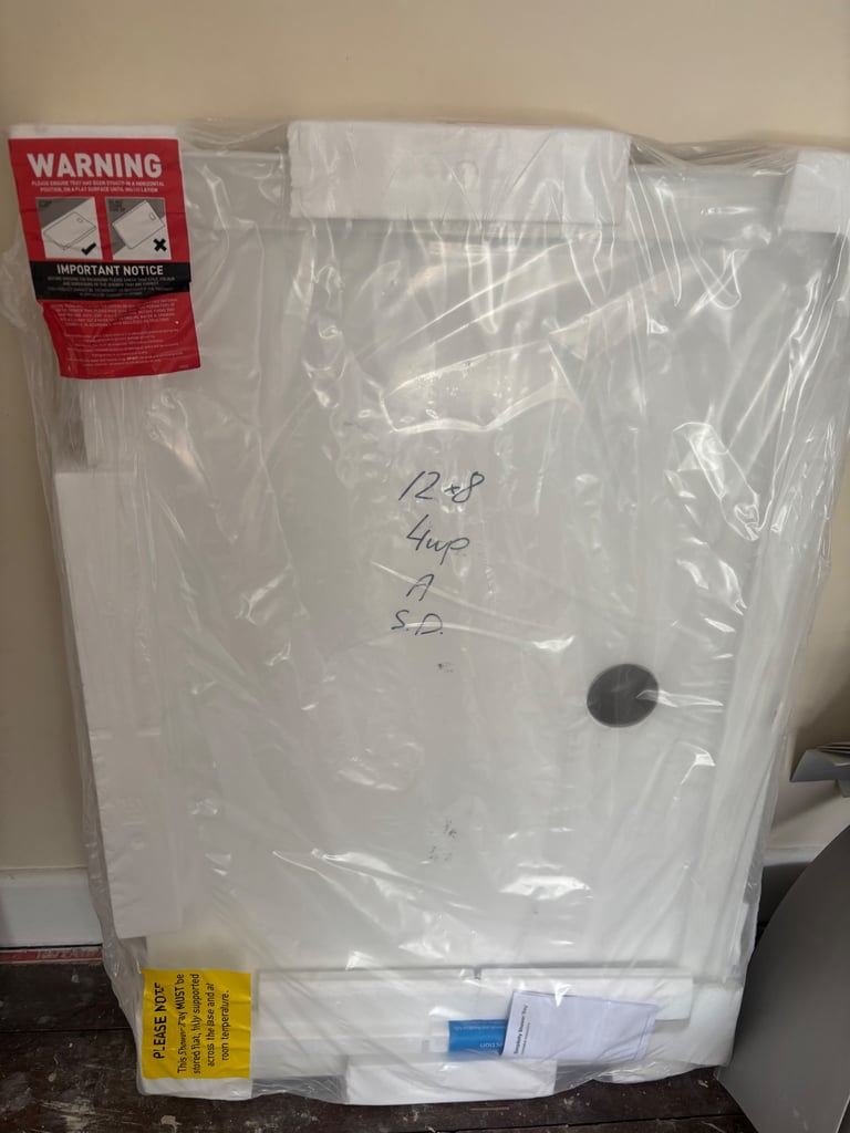 image for Ideal shower tray 1200X800