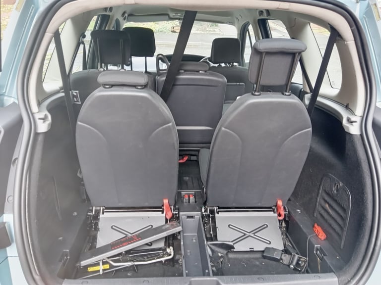 VERY CHEAP RELIABLE LOW MILEAGE 7 SEATER MPV GRAND SCENIC ULEZ COMPLIANT LONG MOT UNTIL AUGUST 26 