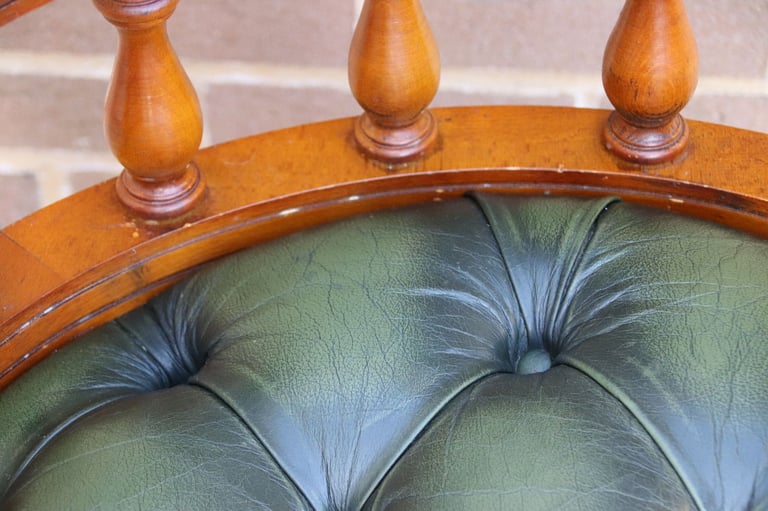 Captains Chair (UK Delivery)