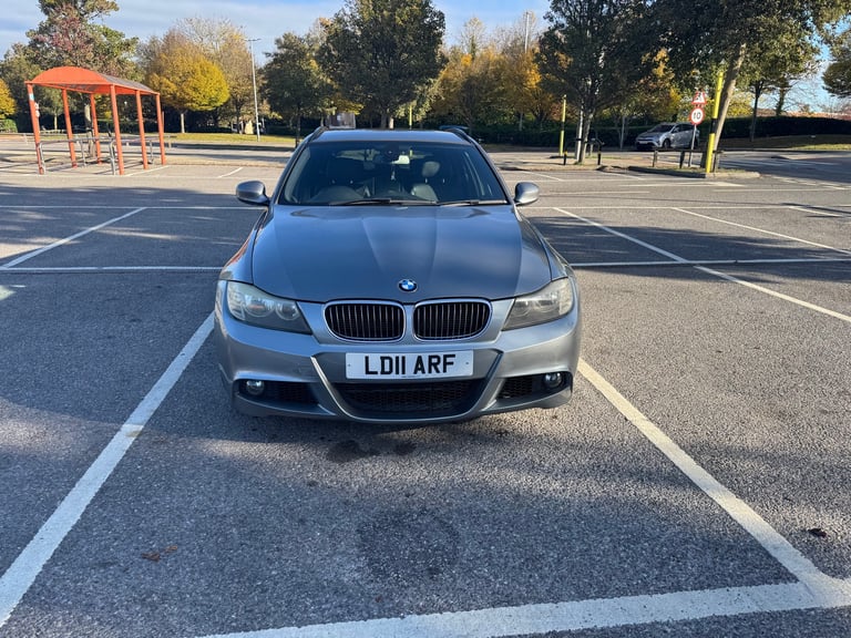 BMW, 325i Sport, Estate, 2011, Semi-Auto, 2996 (cc), 5 doors